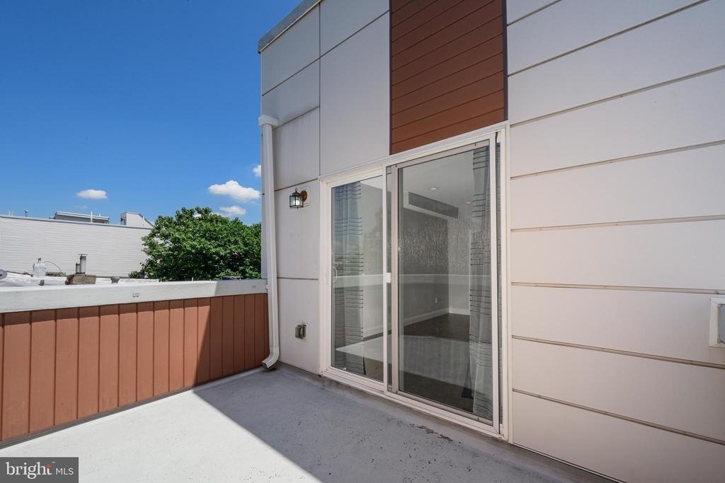1439 N Newkirk Street - Photo 25