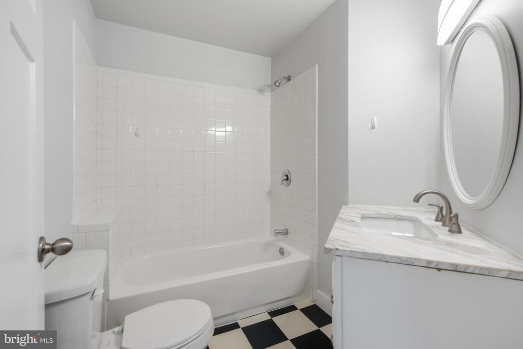 651 N 33rd Street - Photo 27