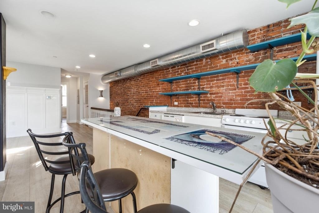 651 N 33rd Street - Photo 22