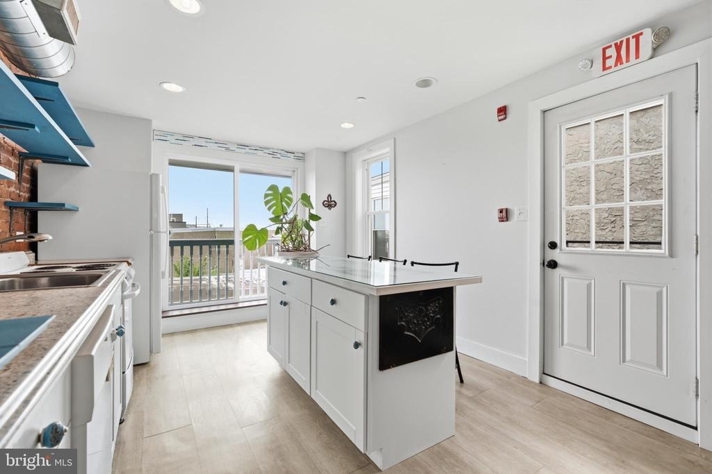 651 N 33rd Street - Photo 19