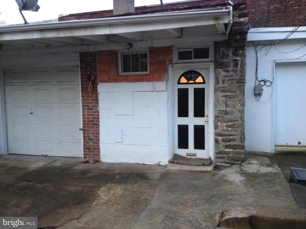 5226 Wakefield Street - Photo 0