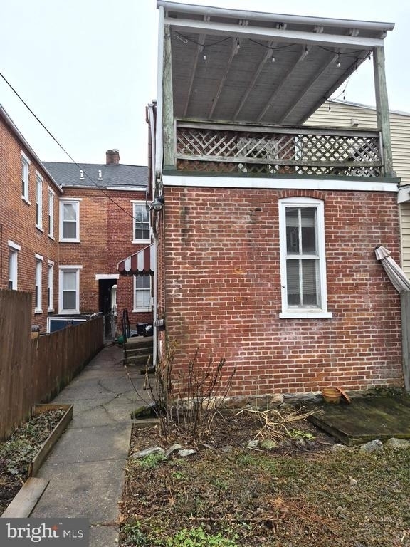 137 E New Street - Photo 17