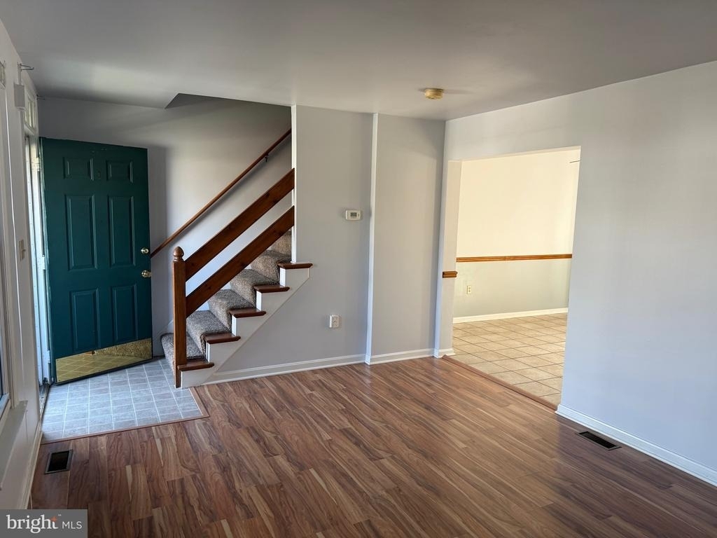 1948 Clinton Avenue - Photo 1
