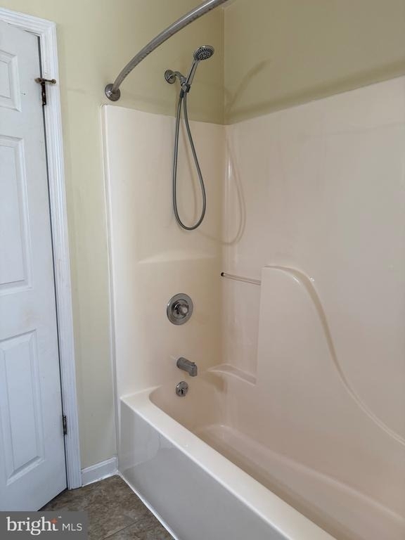 1948 Clinton Avenue - Photo 15