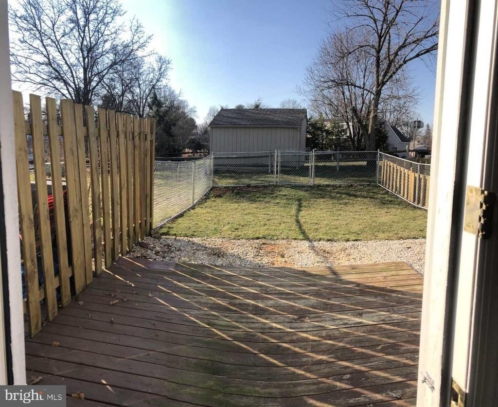 975 Byers Avenue - Photo 5