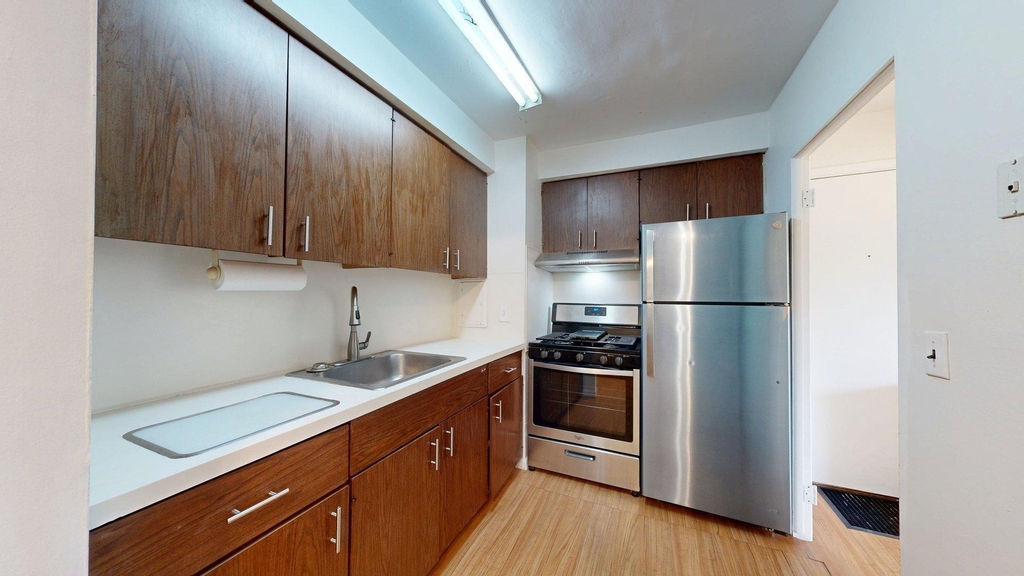 1225 Island Drive - Photo 6