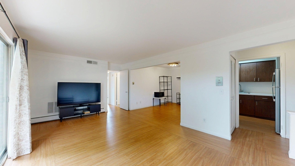 1225 Island Drive - Photo 2