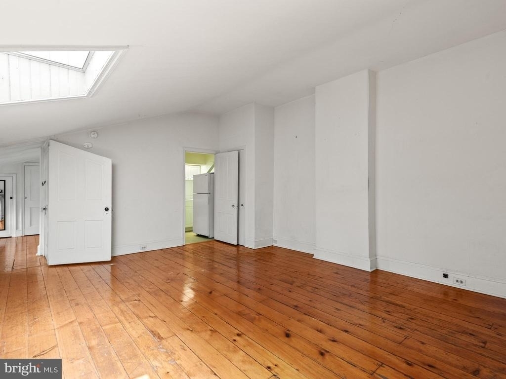 318 N Matlack Street - Photo 12