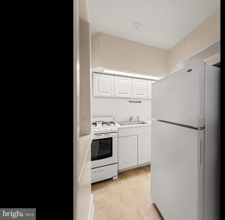 318 N Matlack Street - Photo 13