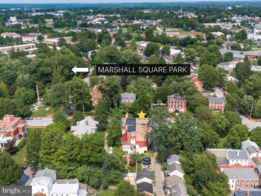318 N Matlack Street - Photo 4