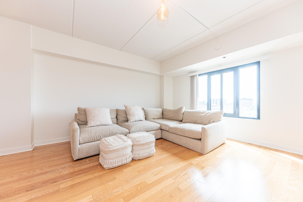 111 N Ashley Street - Photo 7
