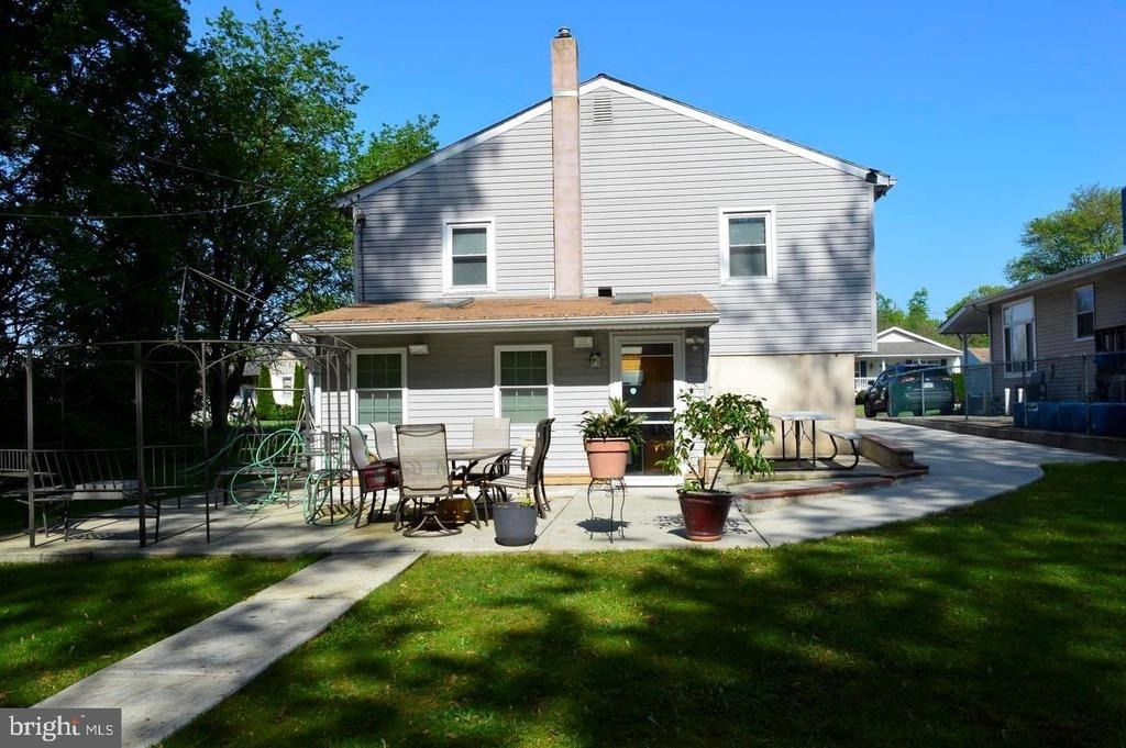 3131 Clive Avenue - Photo 7