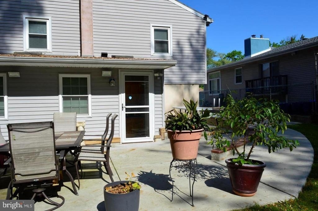 3131 Clive Avenue - Photo 8