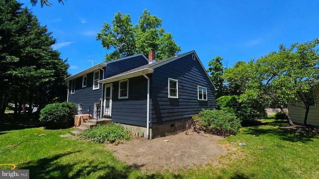 51 Wallace Road - Photo 2