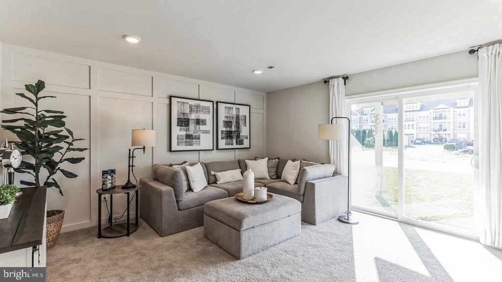 243 Macoun Way - Photo 4