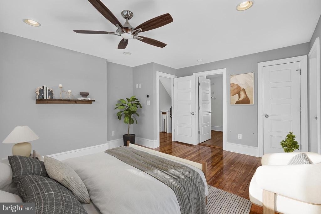 21 E Redman Avenue - Photo 52