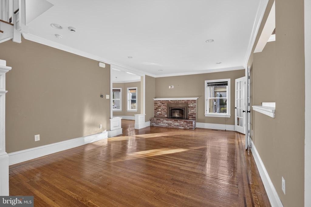 21 E Redman Avenue - Photo 13
