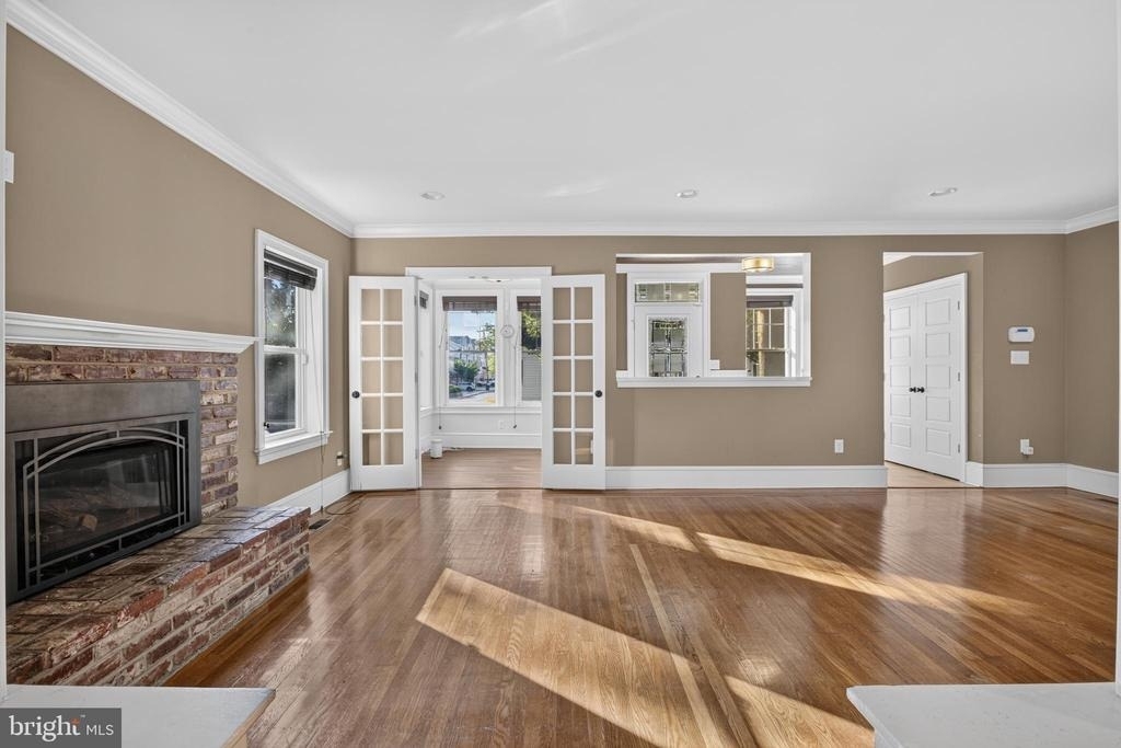 21 E Redman Avenue - Photo 17
