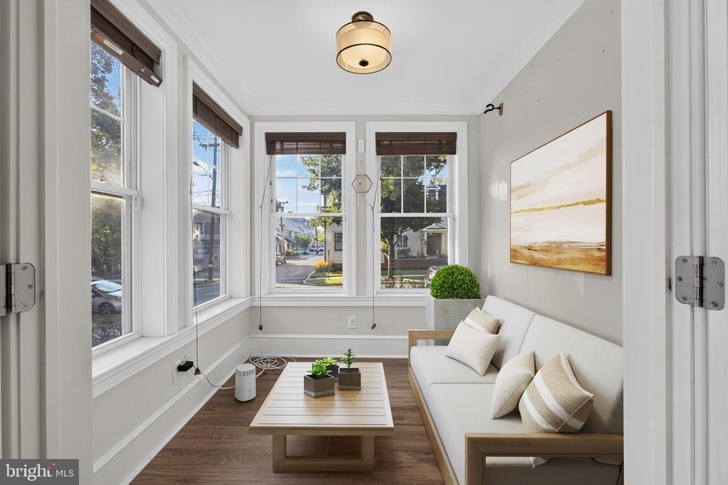 21 E Redman Avenue - Photo 9