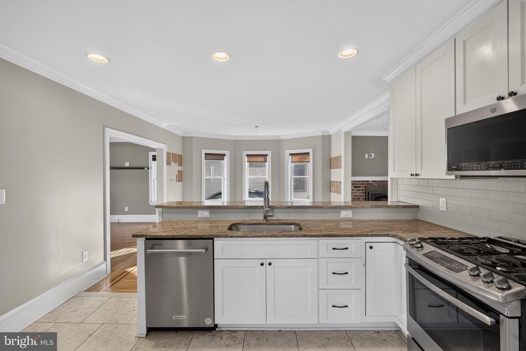 21 E Redman Avenue - Photo 27