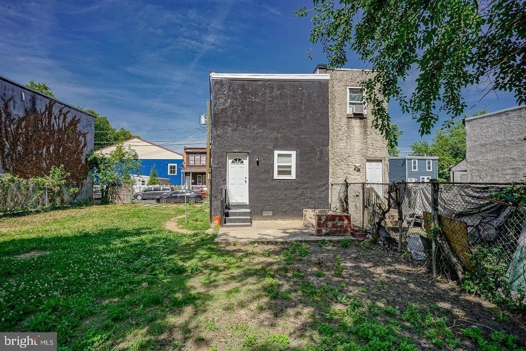 1830 Filmore Street - Photo 27