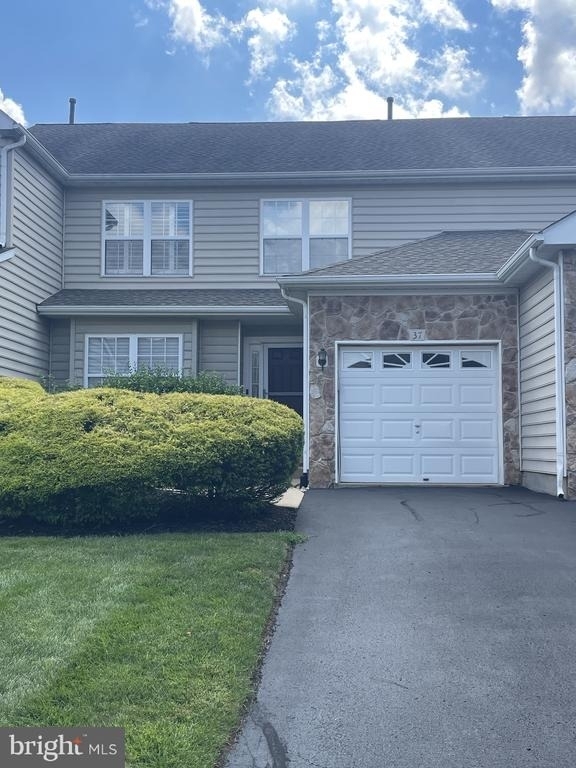 37 Palmer Drive - Photo 0