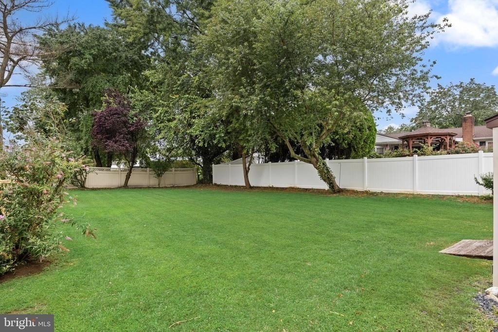 10 Traynor Lane - Photo 25