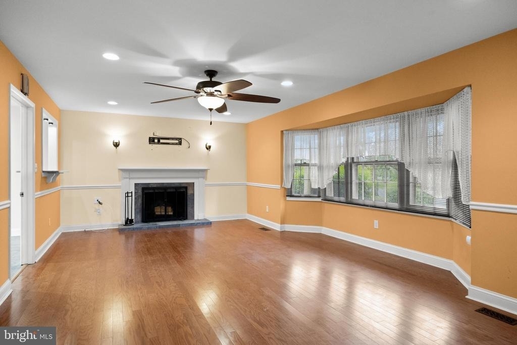 10 Traynor Lane - Photo 6