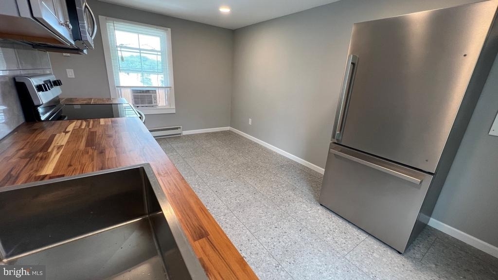 39 Buttonwood Street - Photo 6