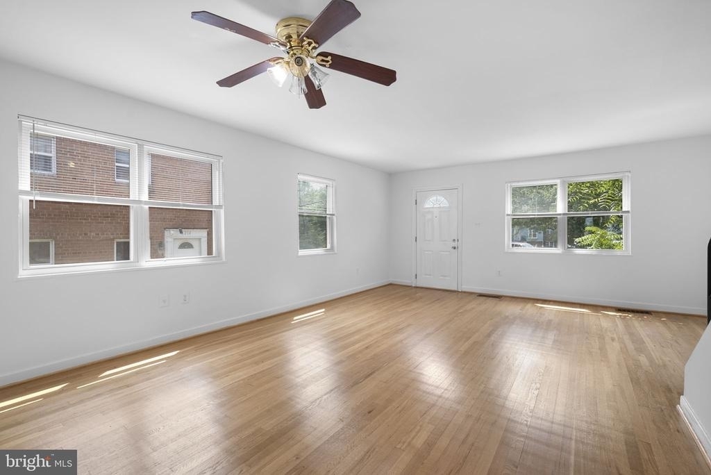 6212 Carters Lane - Photo 4