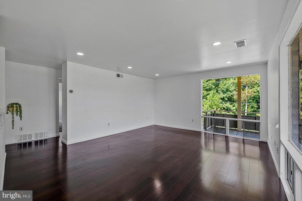 7170 Donnell - Photo 11