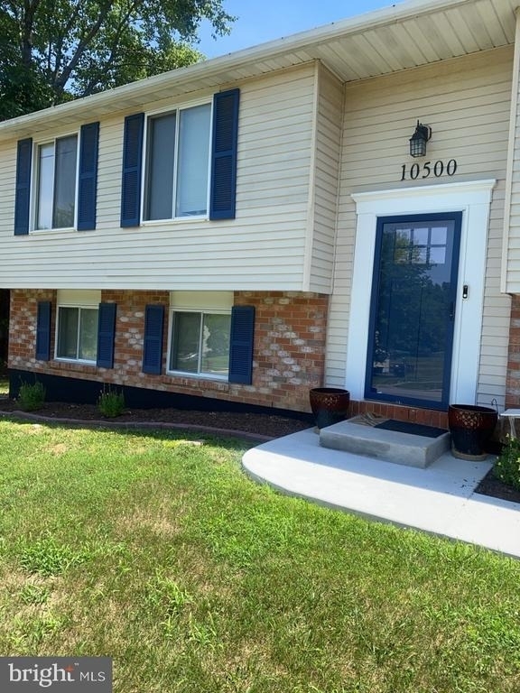 10500 Mcguire Way - Photo 2