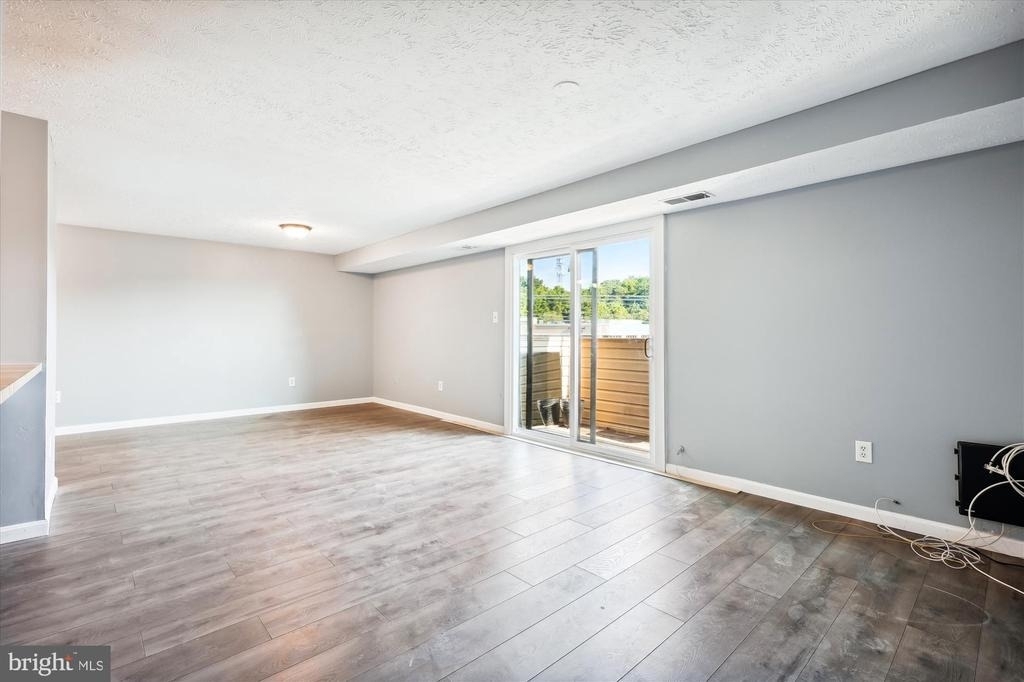 12405 Hickory Tree Way - Photo 10