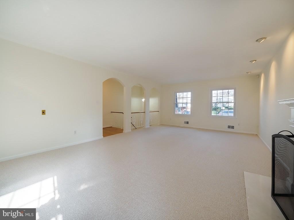 2702 Navarre Drive - Photo 7