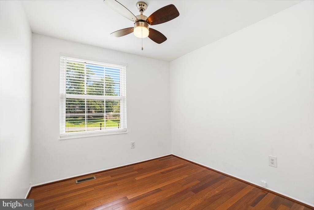 15304 Good Hope Road - Photo 10
