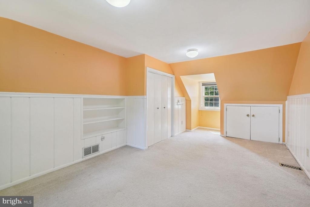 5203 Elsmere Avenue - Photo 9