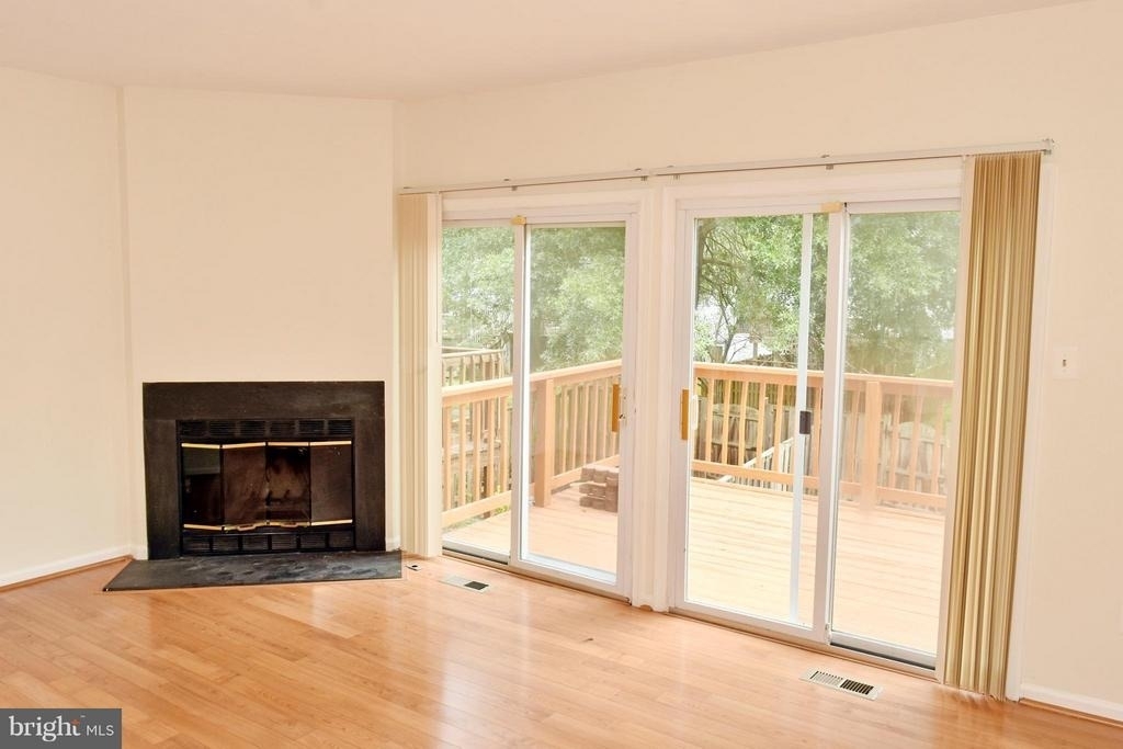 3838 Angelton Court - Photo 6