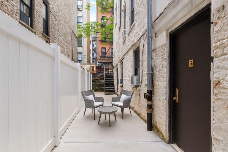 Copy of 416 East 13th Street, Unit 1c - Photo 3