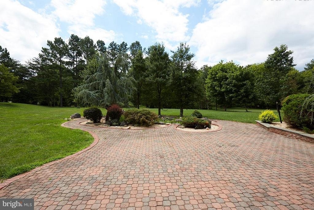 9 Alloway Court - Photo 36