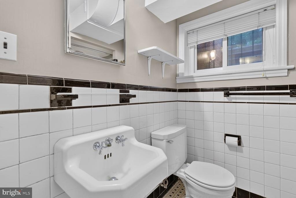 7215 Rollingwood Drive - Photo 25