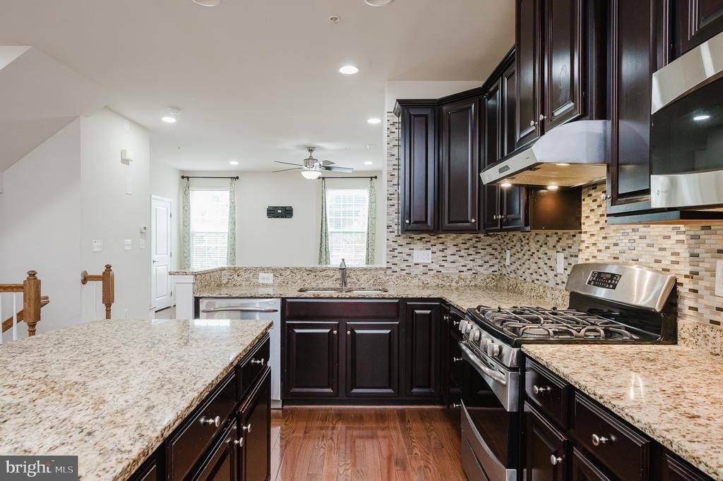 8607 Enoch Pratt Drive - Photo 8