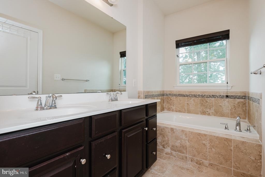 8607 Enoch Pratt Drive - Photo 25