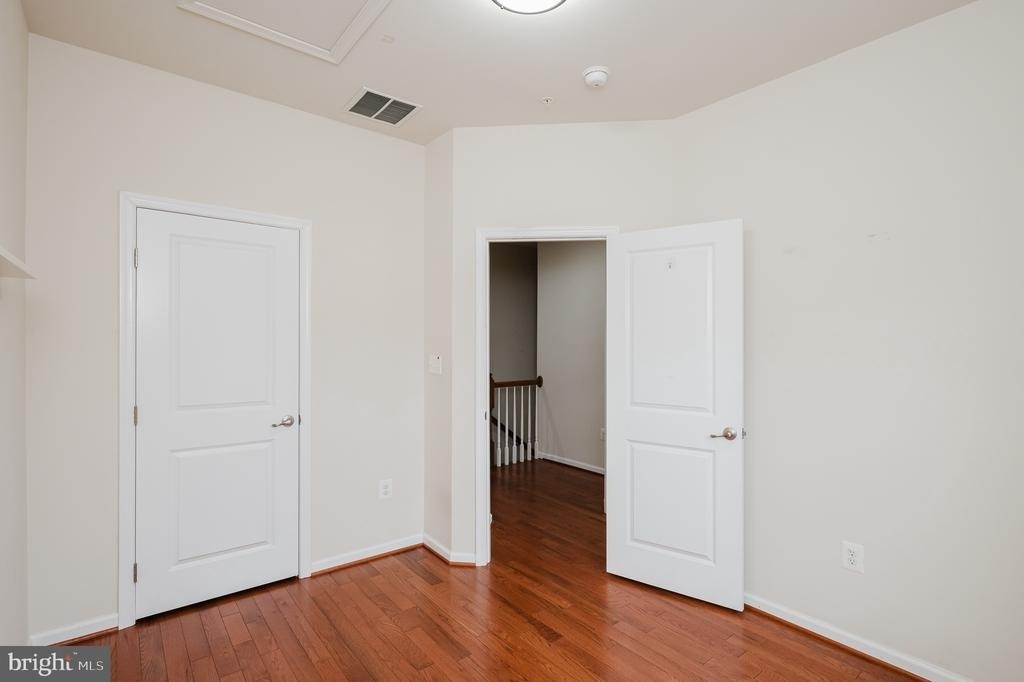8607 Enoch Pratt Drive - Photo 29