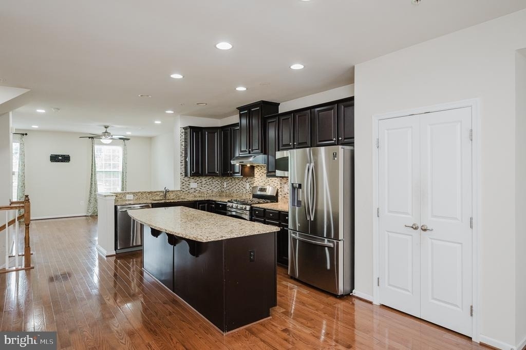 8607 Enoch Pratt Drive - Photo 9