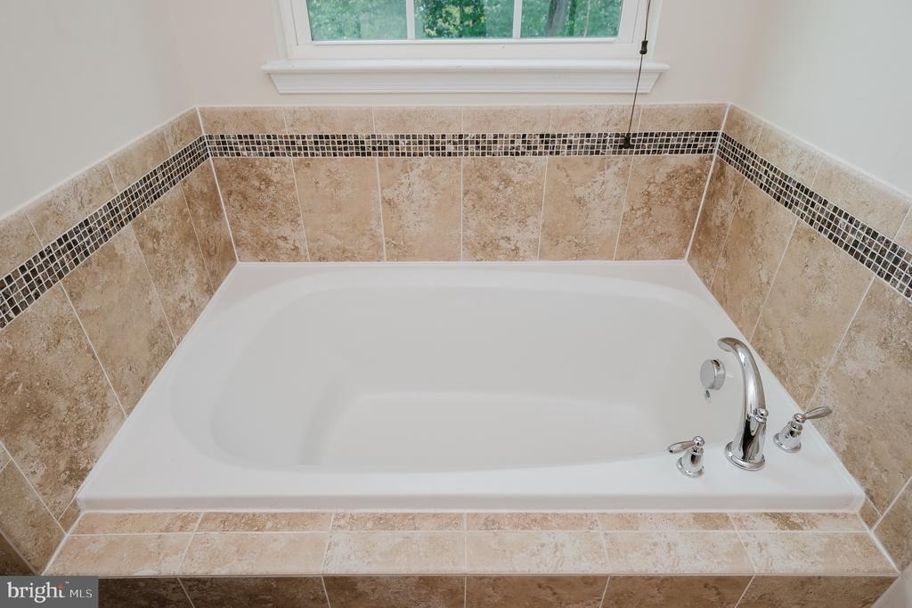 8607 Enoch Pratt Drive - Photo 26