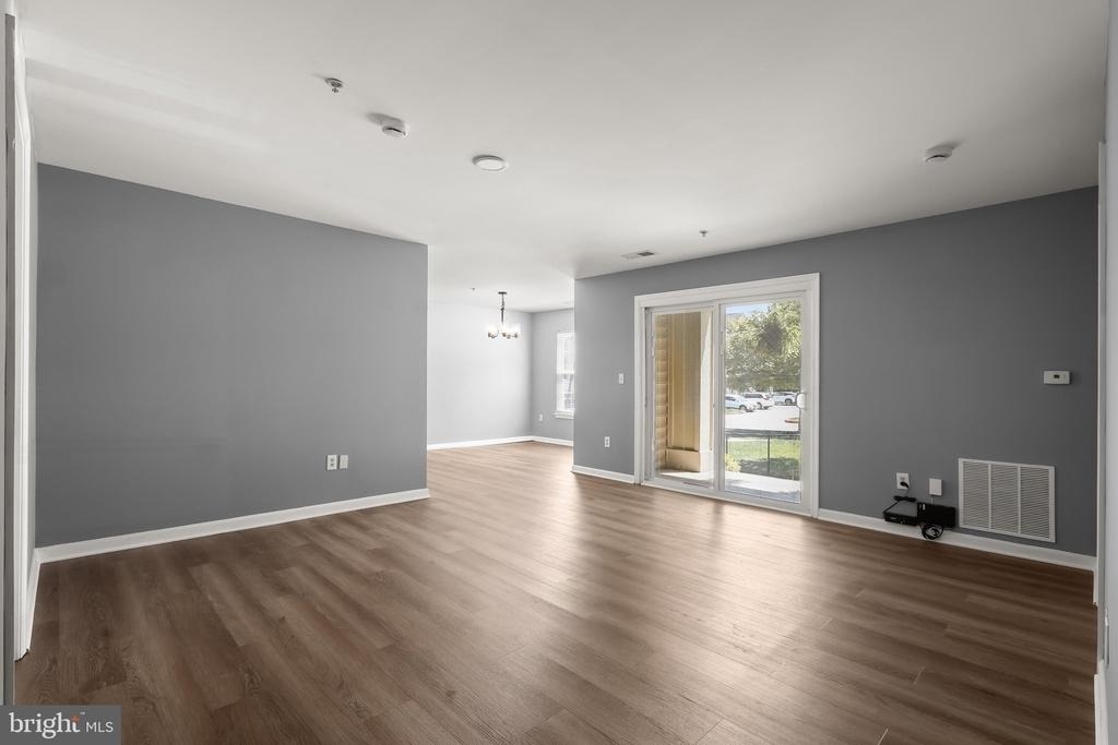 9150 Gracious End Court - Photo 5