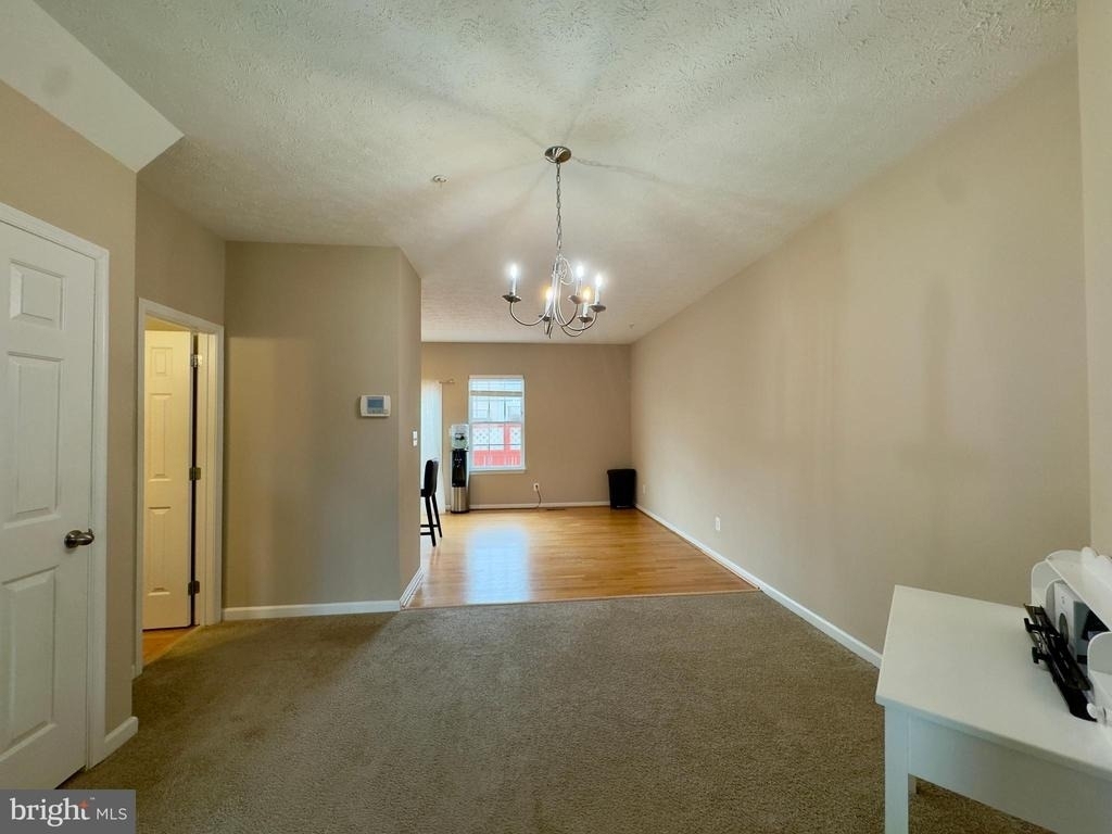 618 Snowberry Way - Photo 4