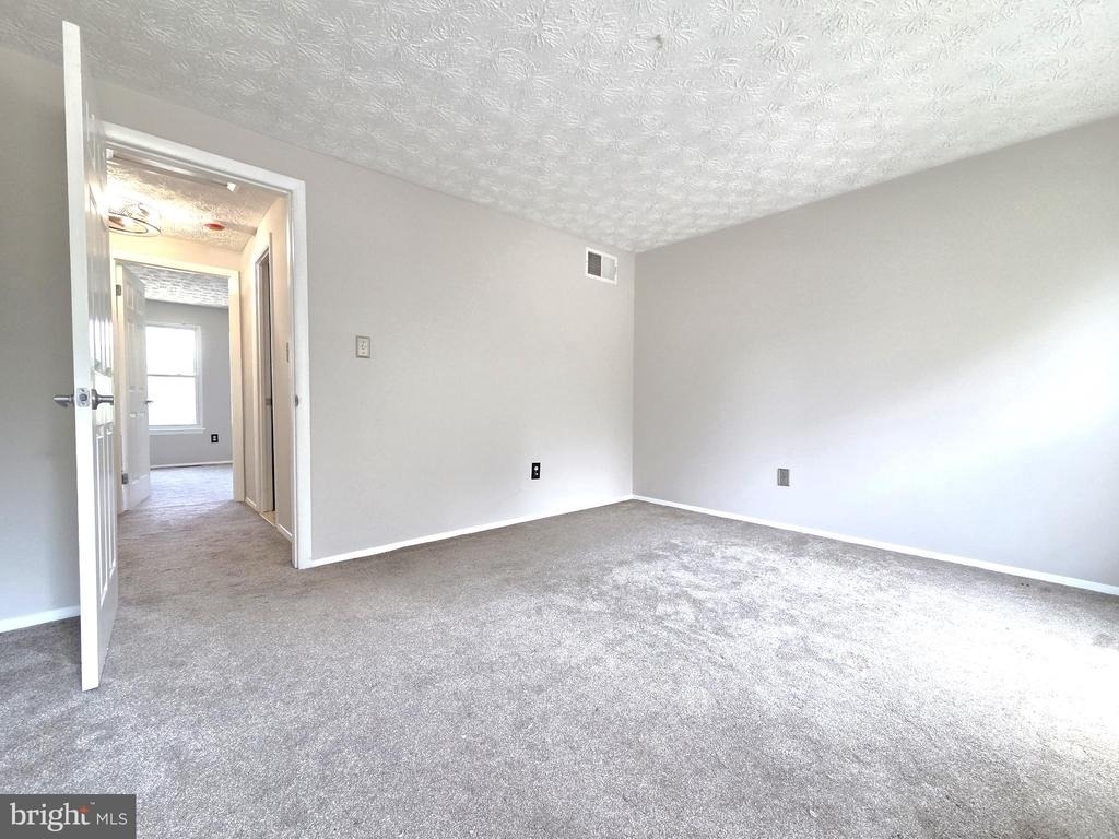 945 Redfield Road - Photo 12