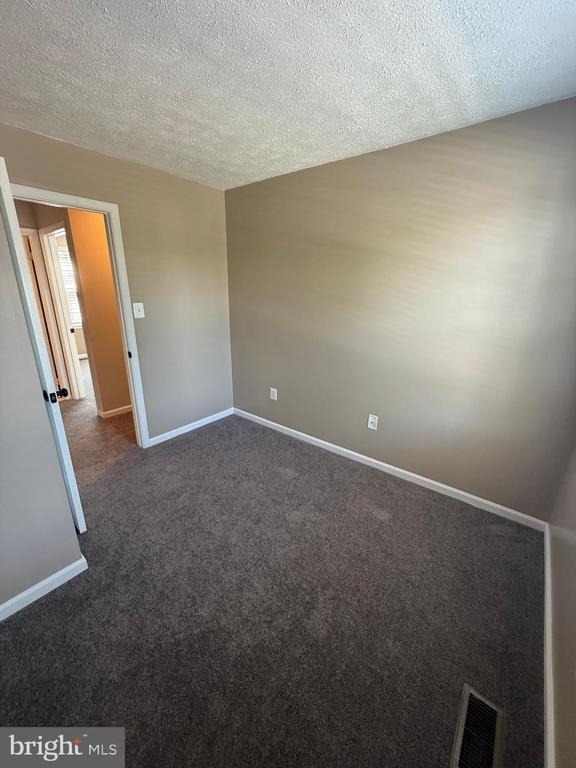 805 London Court - Photo 25