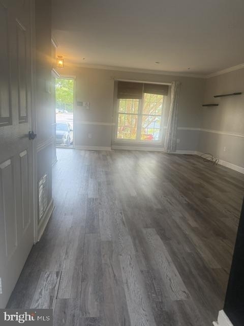 6338 Towncrest Court - Photo 7